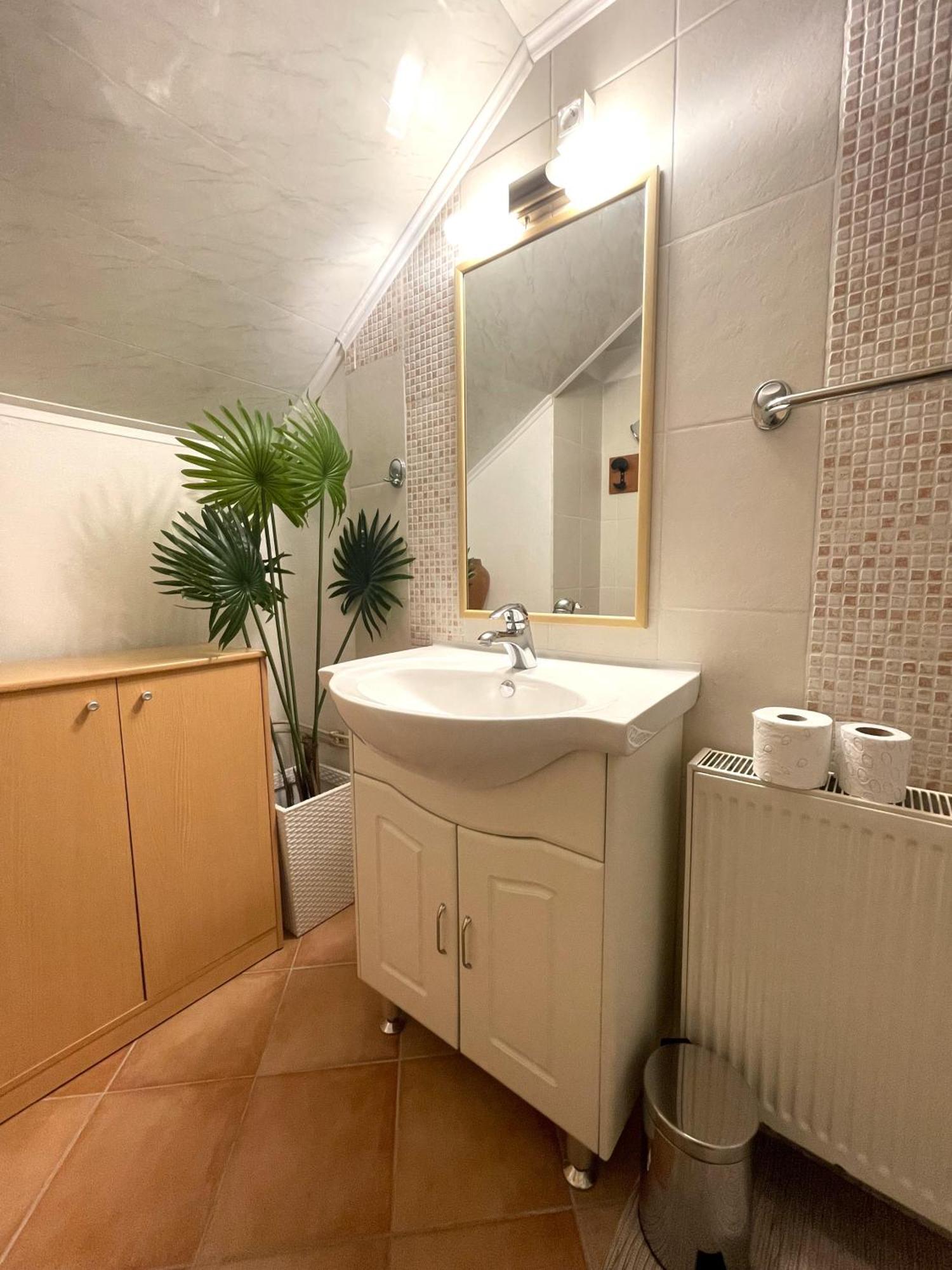 Apartma Savan โทลมิน ภายนอก รูปภาพ