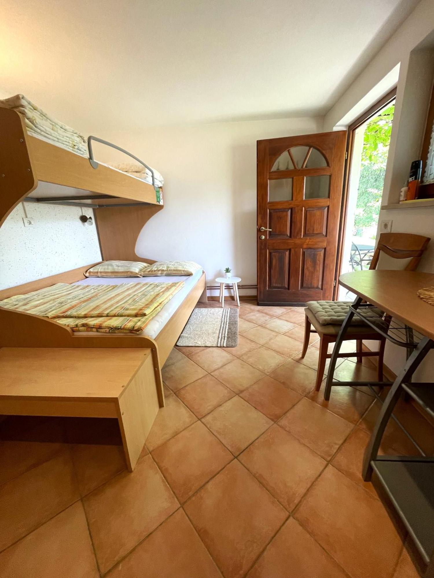 Apartma Savan โทลมิน ภายนอก รูปภาพ