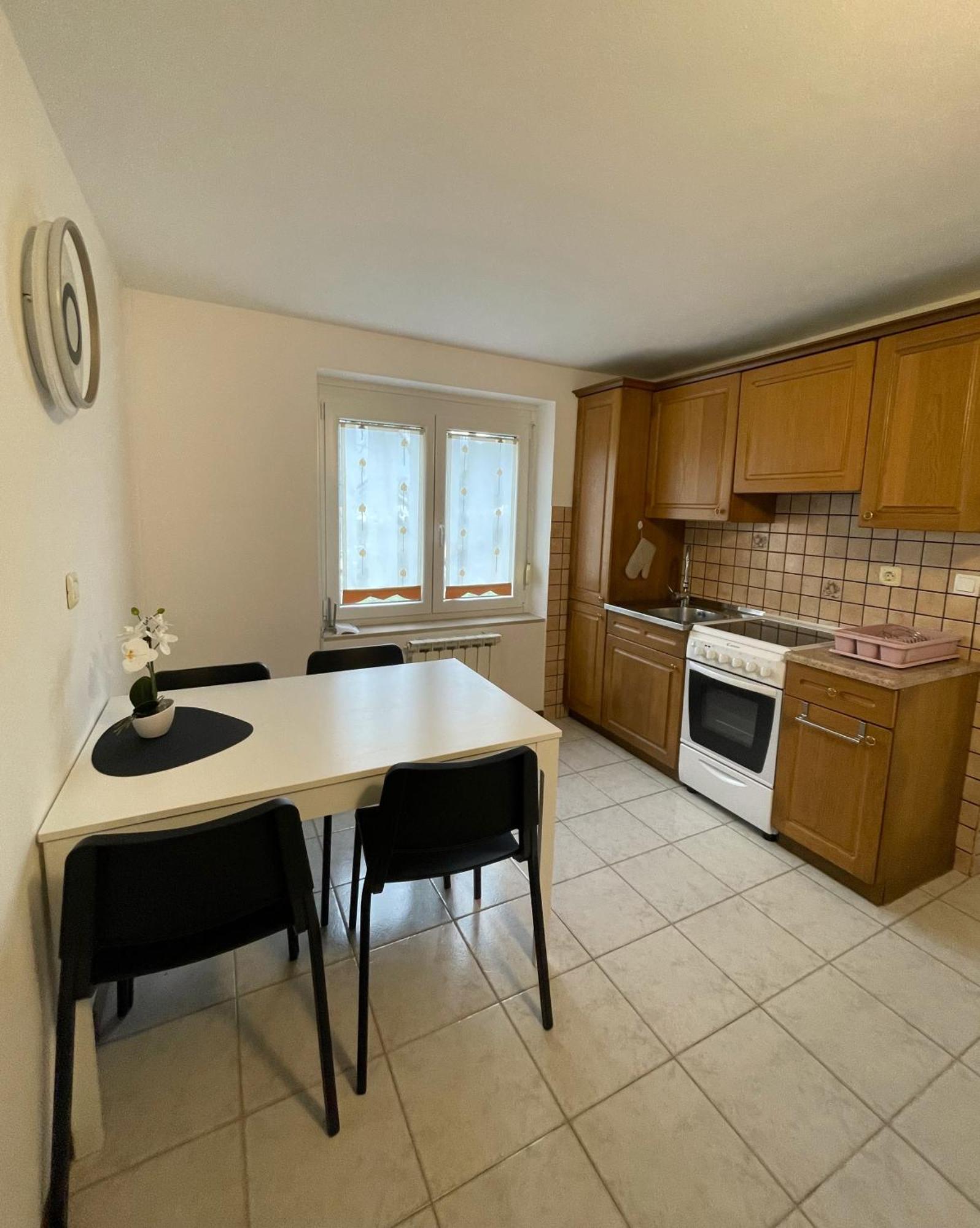 Apartma Savan โทลมิน ภายนอก รูปภาพ