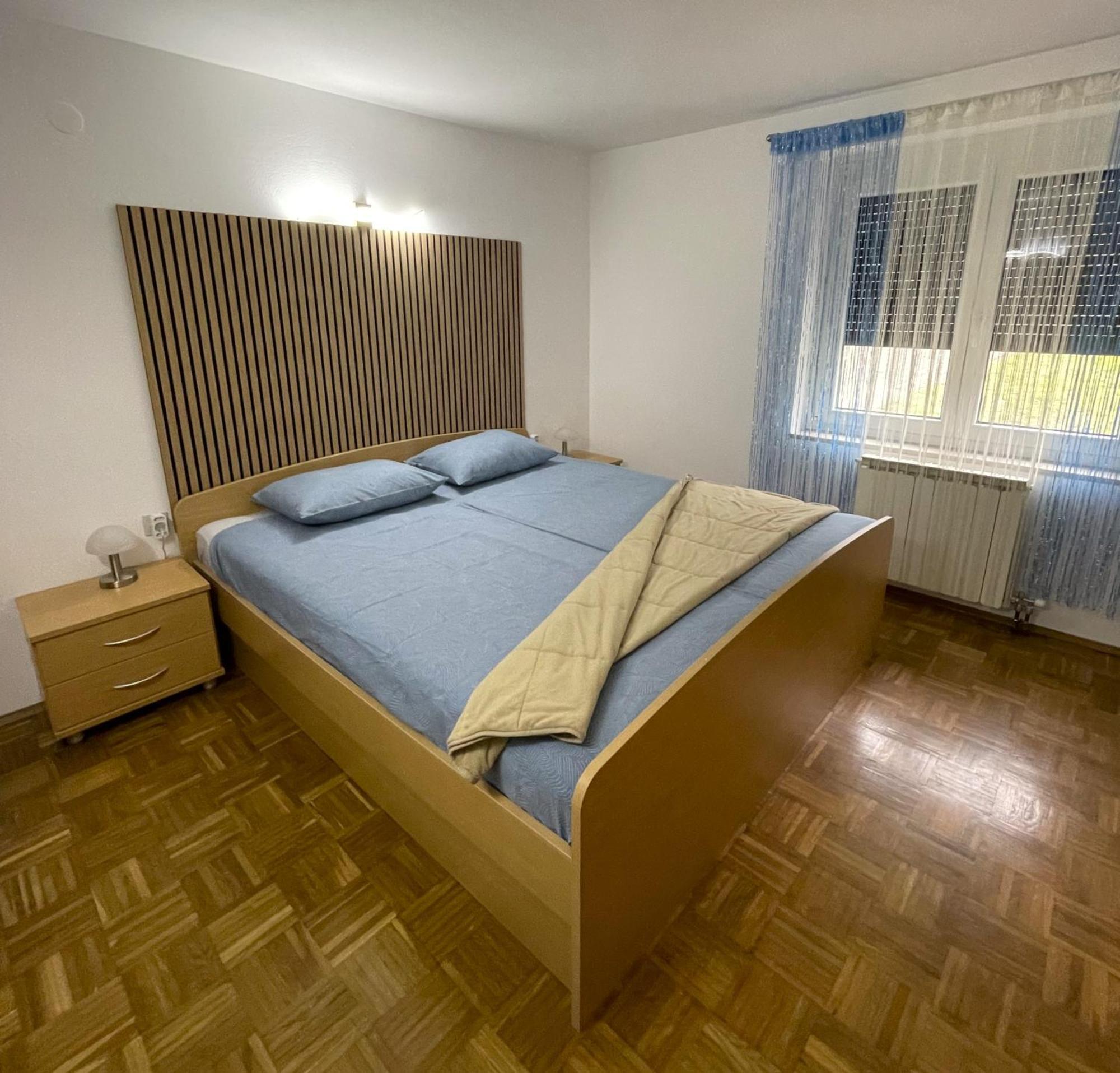 Apartma Savan โทลมิน ภายนอก รูปภาพ